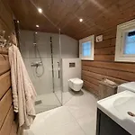 Hjemmekoselig Ved Oyangen
